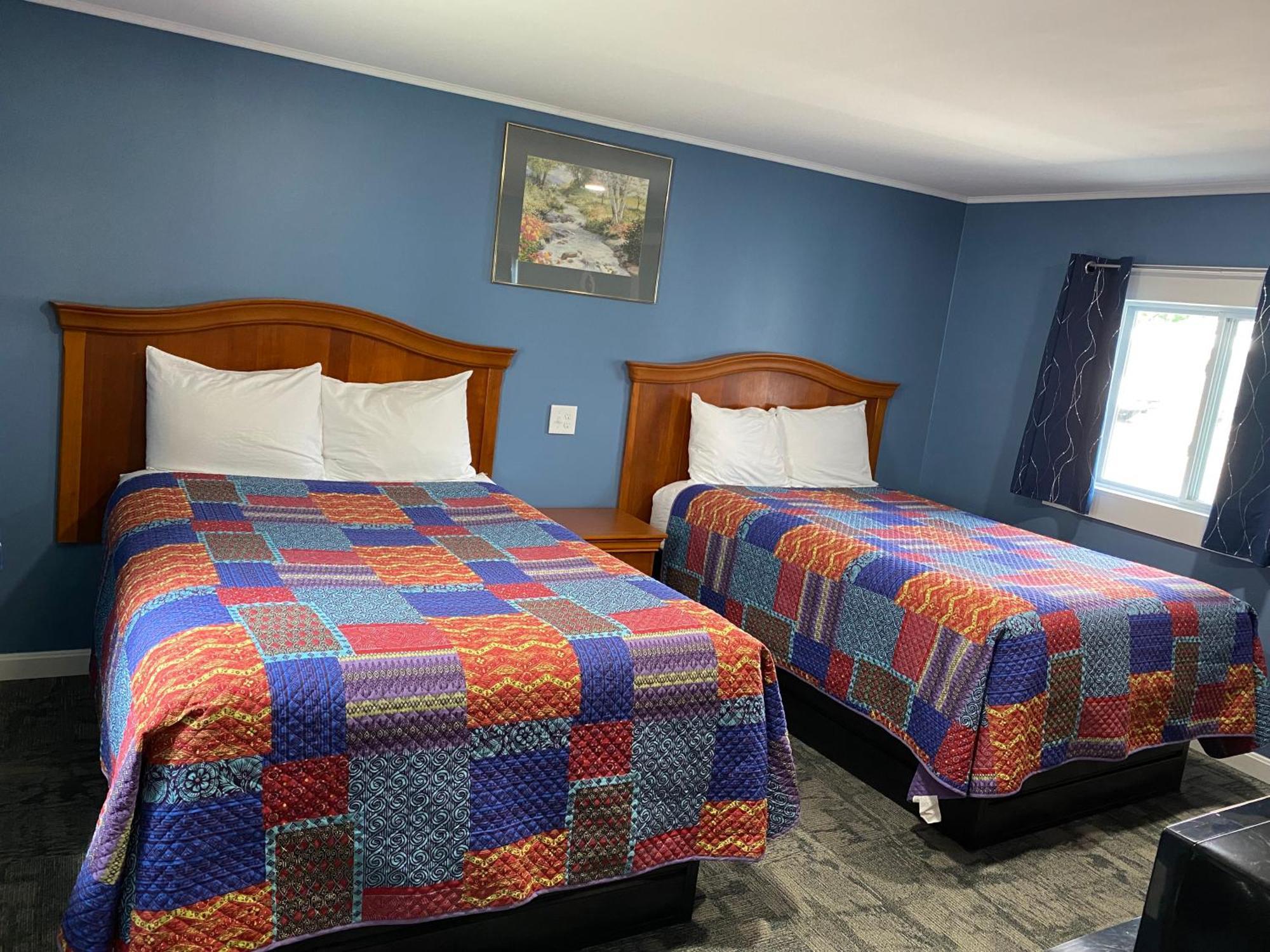 Claremont Royal Inn מראה חיצוני תמונה