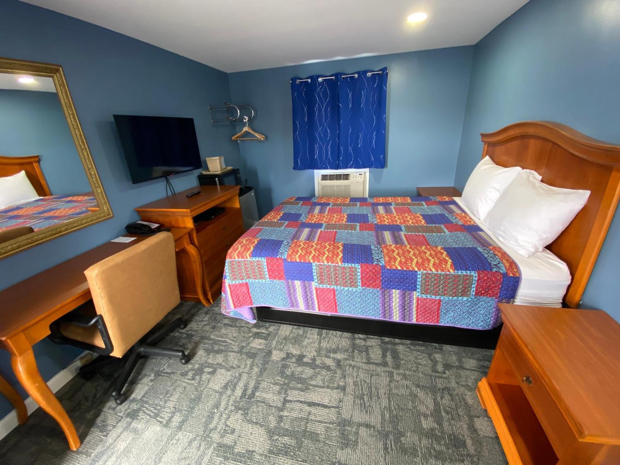 Claremont Royal Inn מראה חיצוני תמונה